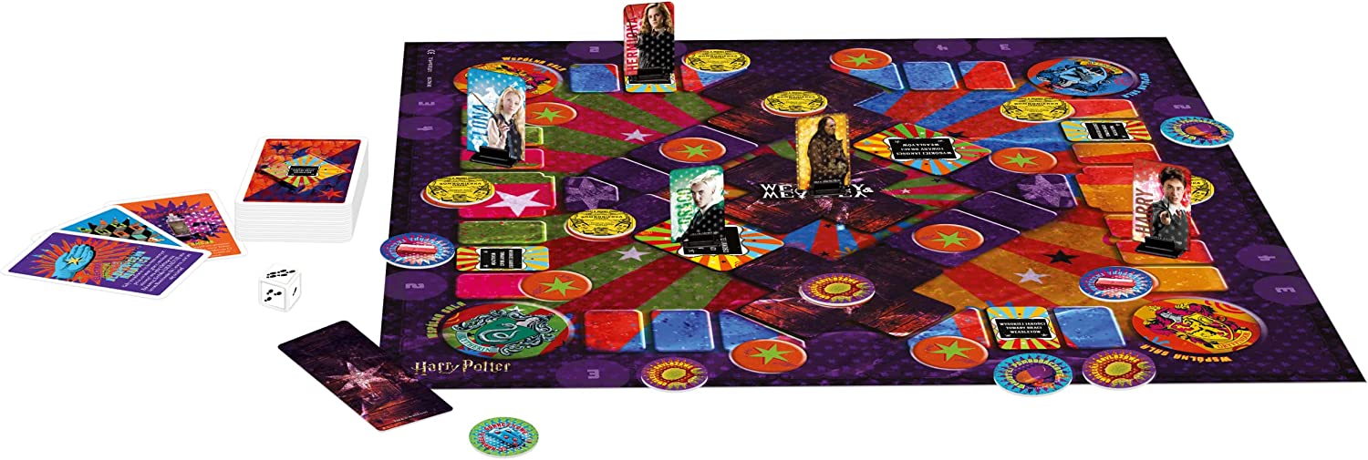 Harry Potter - Skiving Snackbox Scavange Board Game